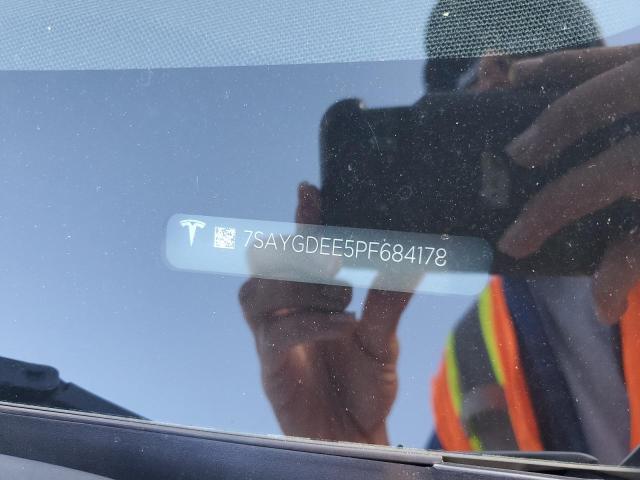 7SAYGDEE5PF684178 - 2023 TESLA MODEL Y Белый фото 12