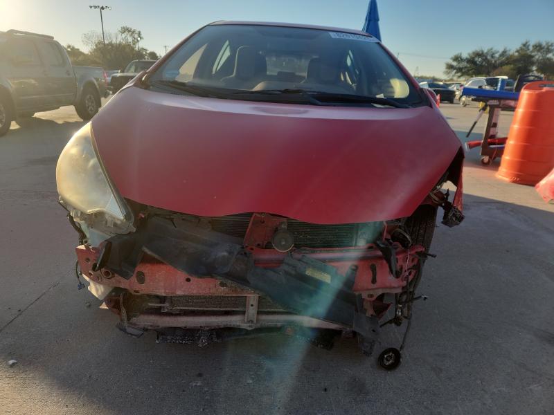 JTDKDTB34C1020756 - 2012 TOYOTA PRIUS C RED photo 5