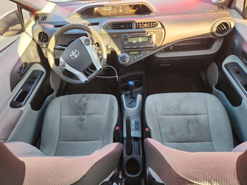 JTDKDTB34C1020756 - 2012 TOYOTA PRIUS C RED photo 8