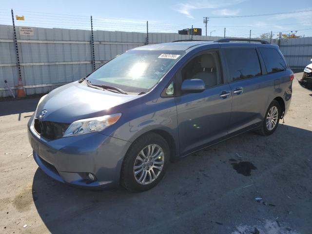 2015 TOYOTA SIENNA XLE, 