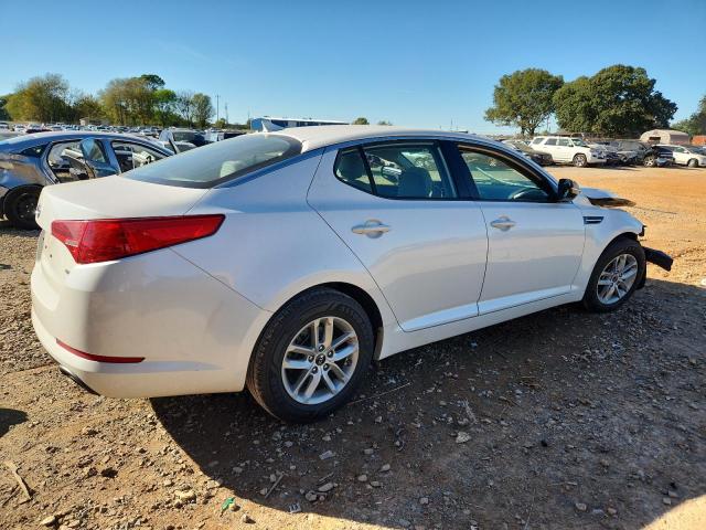 KNAGM4A70B5130014 - 2011 KIA OPTIMA LX 白色 照片 3