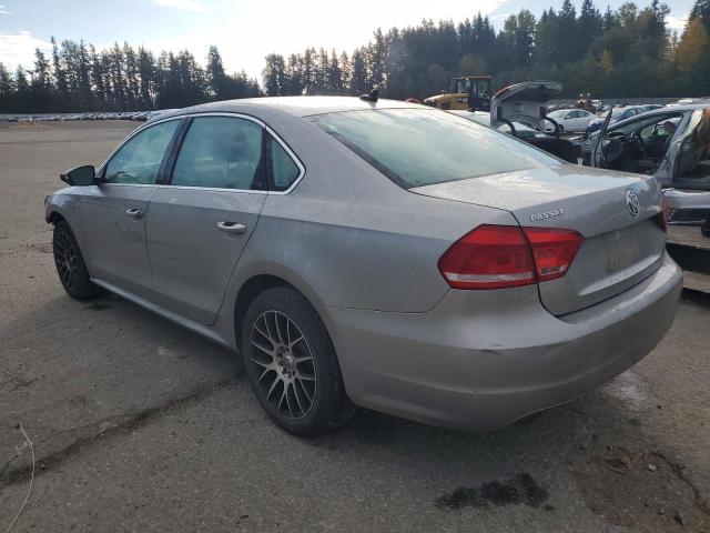 1VWBN7A37CC102973 - 2012 VOLKSWAGEN PASSAT SE 银色 照片 2