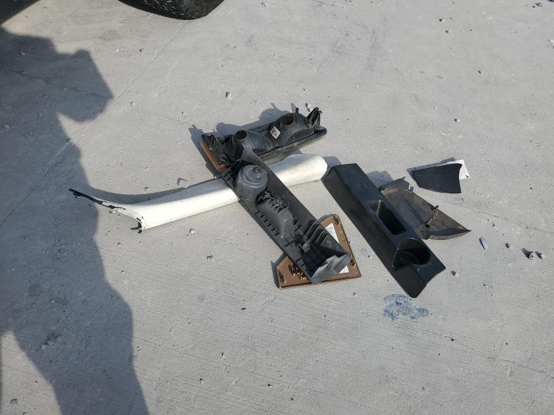 1GCEC19V07Z186582 - 2007 CHEVROLET SILVERADO C1500 CLASSIC BLUE photo 12