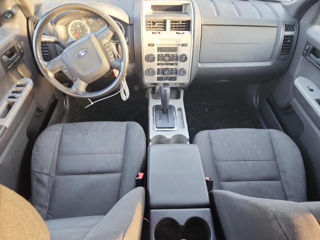 1FMCU9DG9BKC38882 - 2011 FORD ESCAPE XLT Silber Foto 8