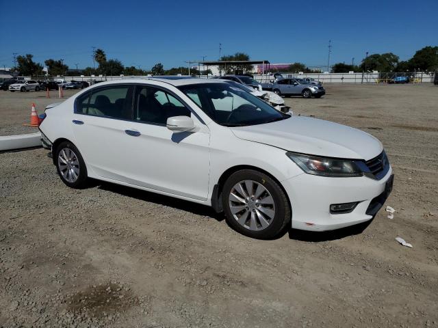 1HGCR2F89DA068200 - 2013 HONDA ACCORD EXL WHITE photo 4