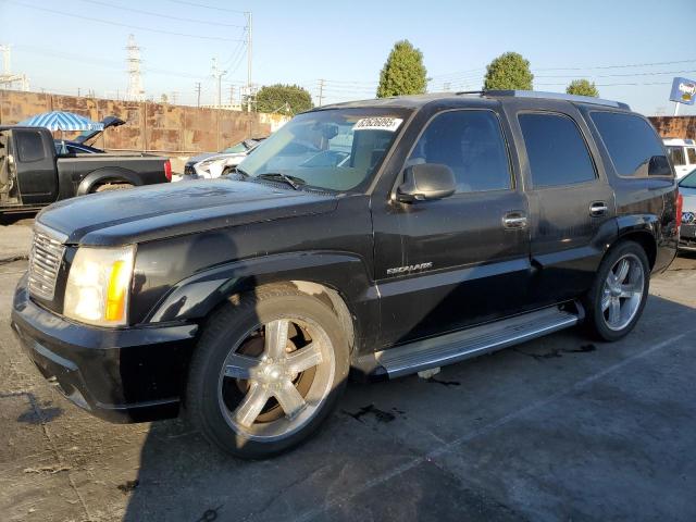 2002 CADILLAC ESCALADE LUXURY, 