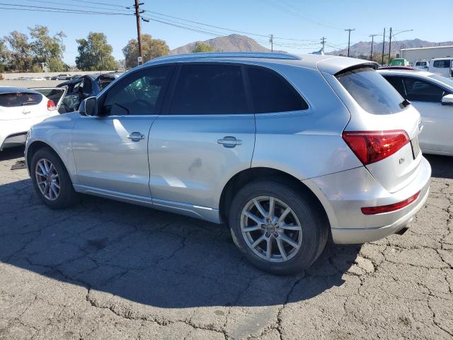 WA1LKAFP3AA090817 - 2010 AUDI Q5 PREMIUM PLUS 灰色 照片 2