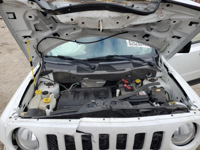 1C4NJRFB9ED847518 - 2014 JEEP PATRIOT LATITUDE WHITE photo 11