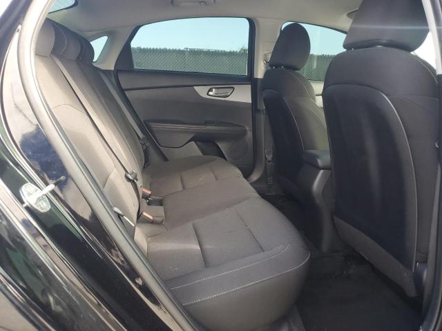 3KPF24AD8ME331211 - 2021 KIA FORTE FE BLACK photo 10