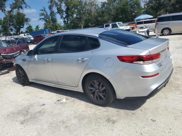 5XXGT4L3XKG318812 - 2019 KIA OPTIMA LX ვერცხლისფერი ფოტო 2