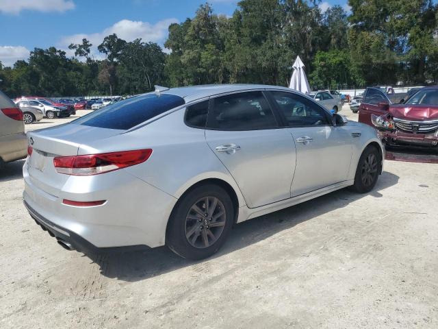 5XXGT4L3XKG318812 - 2019 KIA OPTIMA LX ვერცხლისფერი ფოტო 3