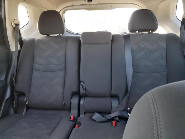 KNMAT2MV8GP683886 - 2016 NISSAN ROGUE S BLACK photo 10