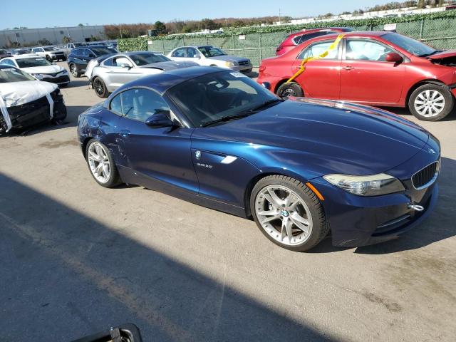 WBALM5C57AE377562 - 2010 BMW Z4 SDRIVE30I BLUE photo 4