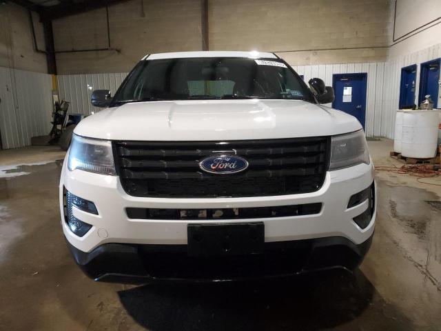 1FM5K8AR7JGA27017 - 2018 FORD EXPLORER POLICE INTERCEPTOR WHITE photo 5