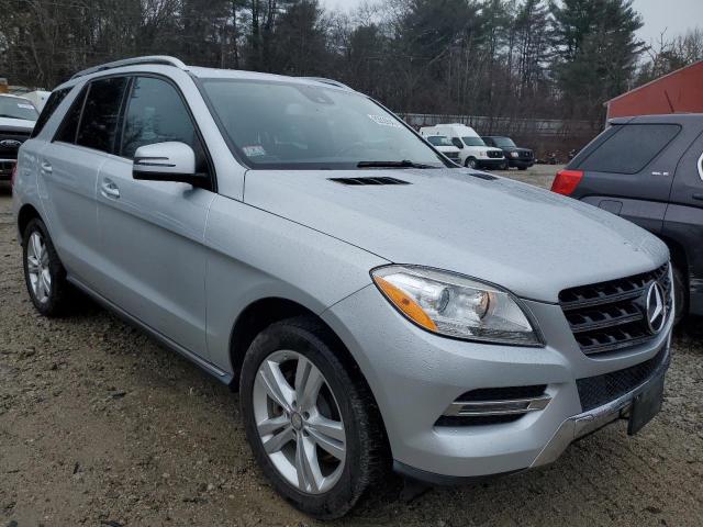 4JGDA5HBXFA486803 - 2015 MERCEDES-BENZ ML 350 4MATIC SILVER photo 4