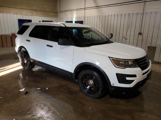 1FM5K8AR3JGA27015 - 2018 FORD EXPLORER POLICE INTERCEPTOR WHITE photo 4