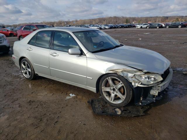 JTHBD192420063241 - 2002 LEXUS IS 300 SILVER photo 4