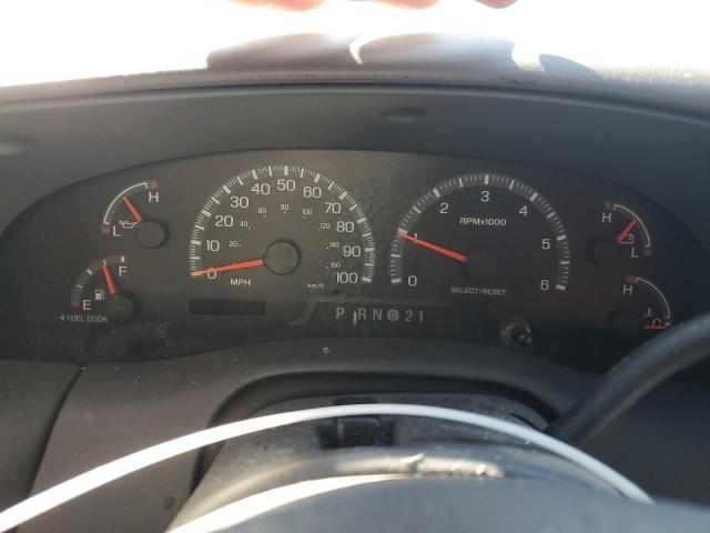 1FMRU1563YLC30913 - 2000 FORD EXPEDITION XLT შავი ფოტო 9