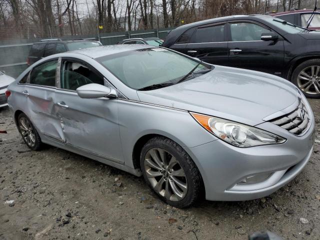 5NPEC4AC5BH267864 - 2011 HYUNDAI SONATA SE SILVER photo 4