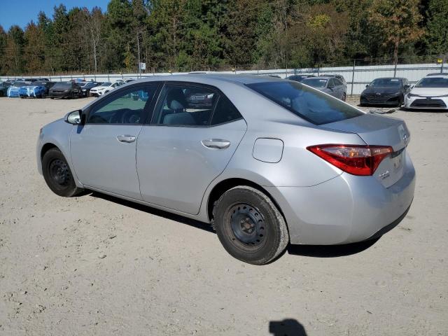 2T1BURHE7HC929623 - 2017 TOYOTA COROLLA L SILVER photo 2