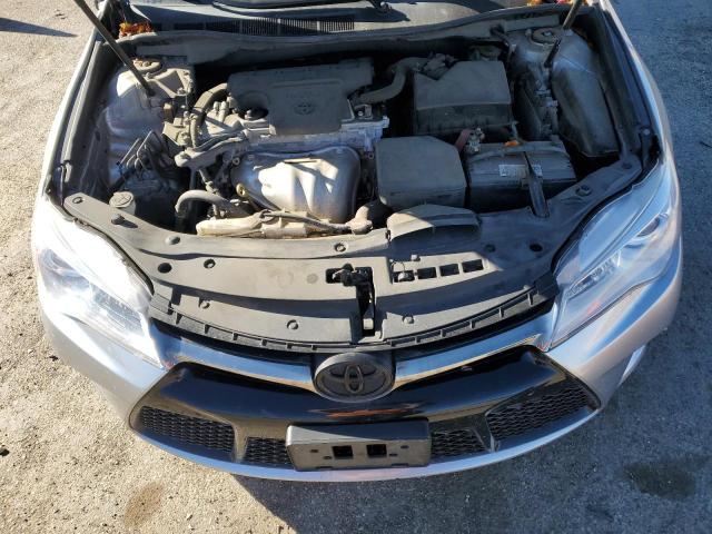 4T1BF1FK3GU263085 - 2016 TOYOTA CAMRY LE 灰色 照片 11