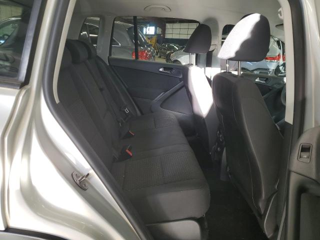 WVGBV7AX3BW505721 - 2011 VOLKSWAGEN TIGUAN S SILVER photo 10