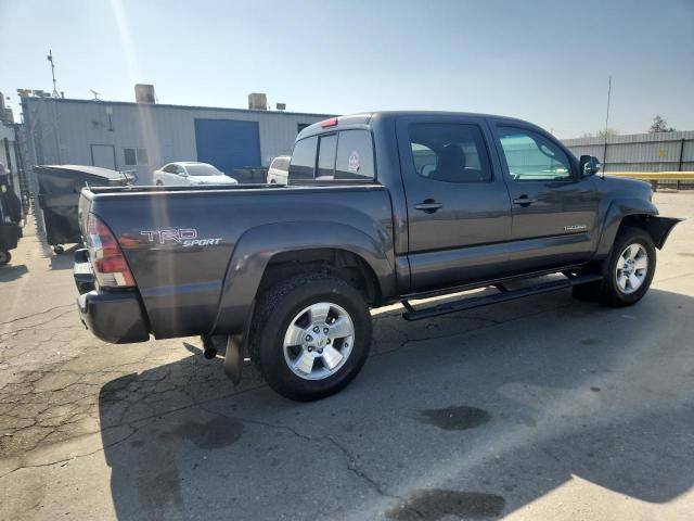 3TMJU4GN7DM150224 - 2013 TOYOTA TACOMA DOUBLE CAB PRERUNNER GRAY photo 3