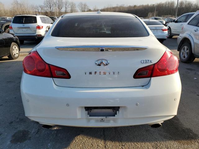 JN1CV6AR6DM356405 - 2013 INFINITI G37 WHITE photo 6