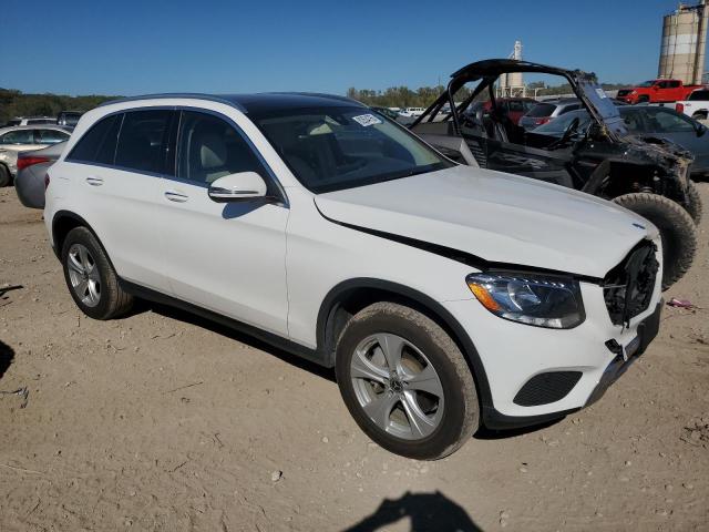 WDC0G4KB8JV031660 - 2018 MERCEDES-BENZ GLC 300 4MATIC WHITE photo 4