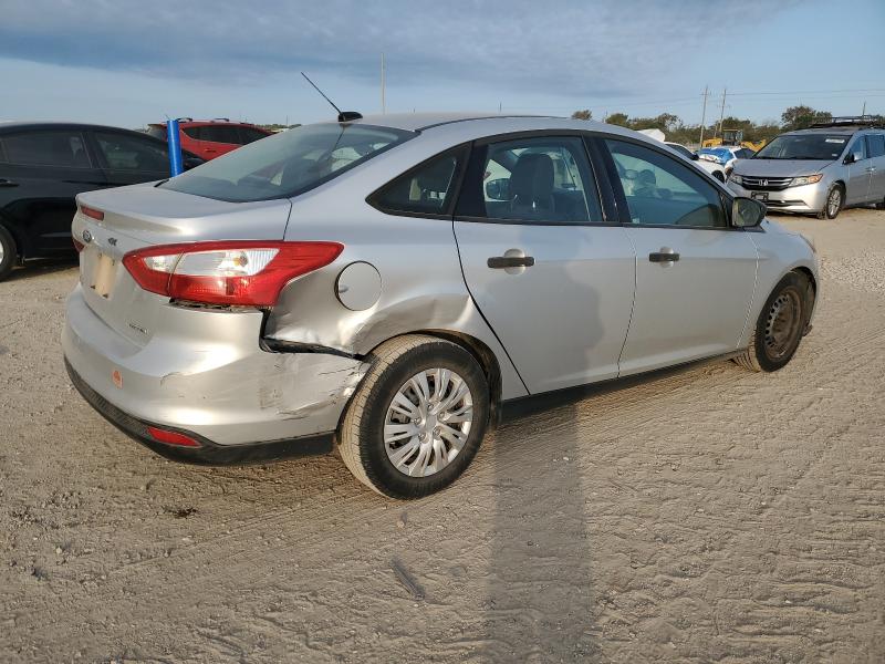 1FADP3E27DL169628 - 2013 FORD FOCUS S ვერცხლისფერი ფოტო 3