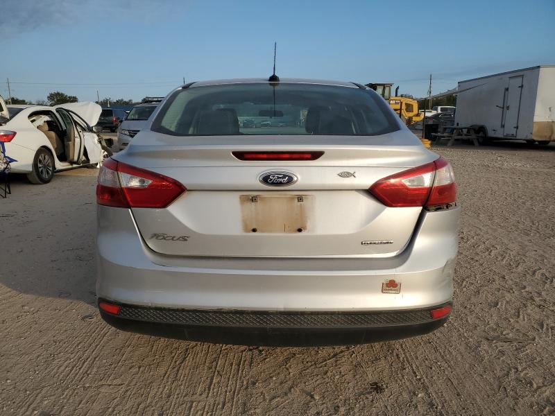 1FADP3E27DL169628 - 2013 FORD FOCUS S ვერცხლისფერი ფოტო 6