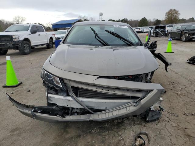 2G1105S38J9131086 - 2018 CHEVROLET IMPALA LT GRAY photo 5