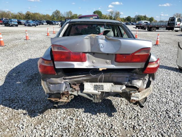 1HGCG1657YA063928 - 2000 HONDA ACCORD EX SILVER photo 6