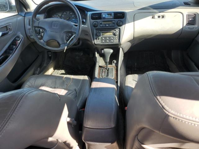 1HGCG1657YA063928 - 2000 HONDA ACCORD EX SILVER photo 8