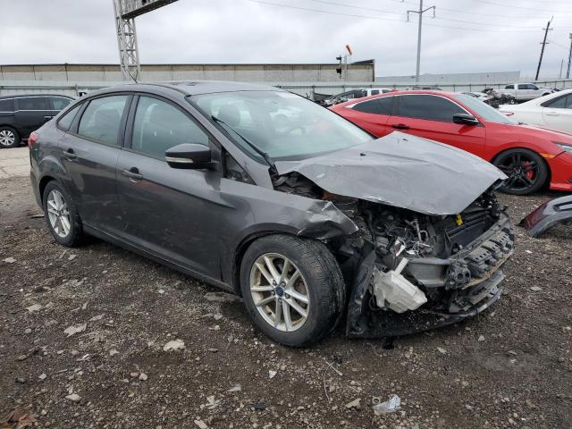 1FADP3F24FL384014 - 2015 FORD FOCUS SE GRAY photo 4