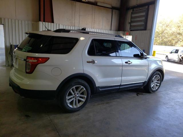 1FMHK7D82BGA24263 - 2011 FORD EXPLORER XLT WHITE photo 3