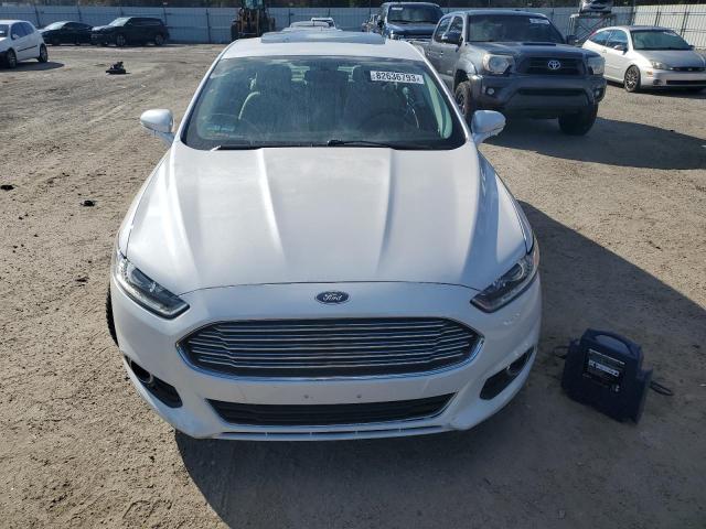 3FA6P0SU4GR353900 - 2016 FORD FUSION TITANIUM PHEV WHITE photo 5