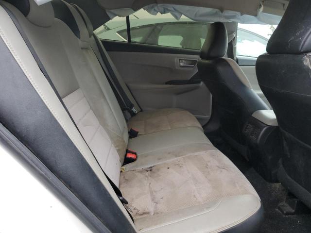 4T1BF1FK3HU772790 - 2017 TOYOTA CAMRY LE 白色 照片 10