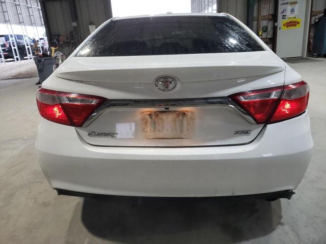 4T1BF1FK3HU772790 - 2017 TOYOTA CAMRY LE 白色 照片 6