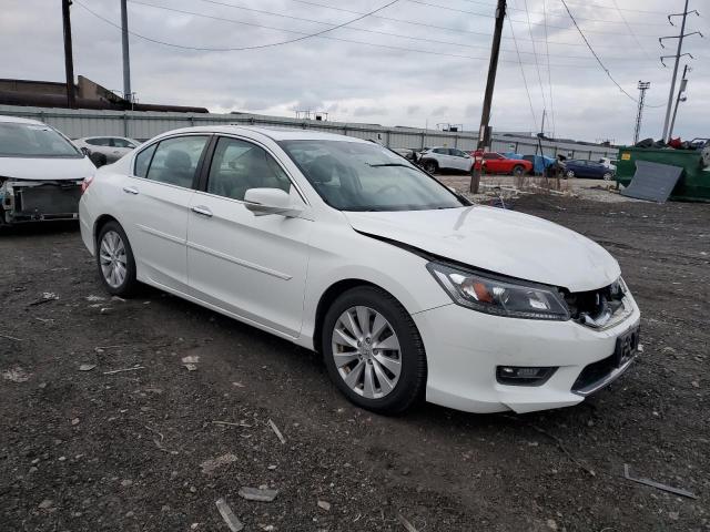 1HGCR2F87FA084009 - 2015 HONDA ACCORD EXL WHITE photo 4