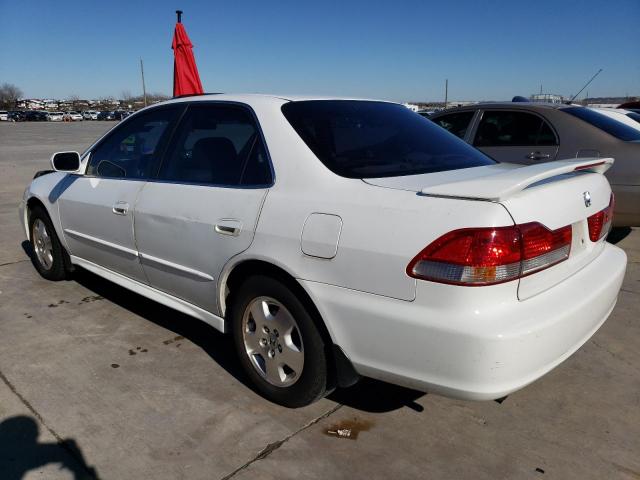 1HGCG165X2A060965 - 2002 HONDA ACCORD EX WHITE photo 2