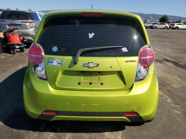 KL8CD6S99DC501076 - 2013 CHEVROLET SPARK 1LT 绿色 照片 6