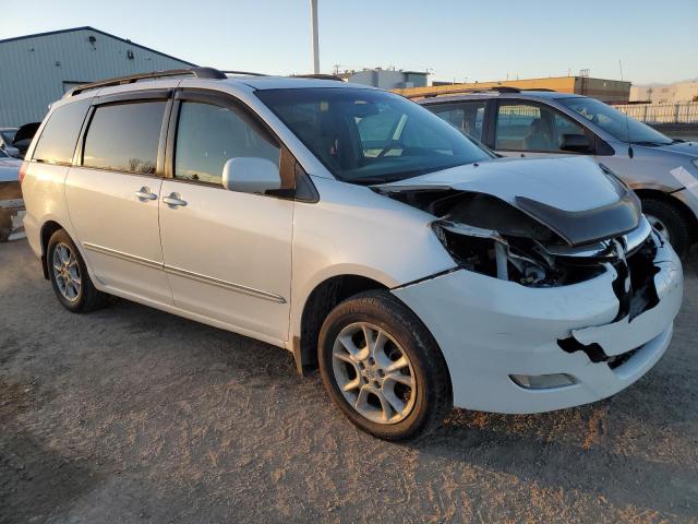 5TDZA22C16S526702 - 2006 TOYOTA SIENNA XLE WHITE photo 4