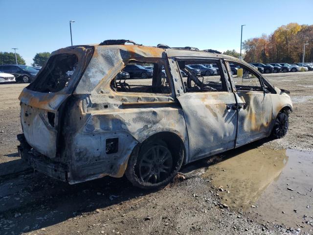 5FNRL5H61BB037793 - 2011 HONDA ODYSSEY EXL BURN photo 3