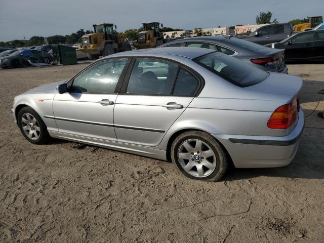 WBAEV33472KL71992 - 2002 BMW 325 I SILVER photo 2