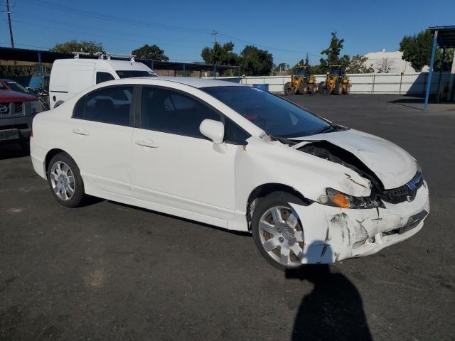 19XFA1F58AE007447 - 2010 HONDA CIVIC LX WHITE photo 4