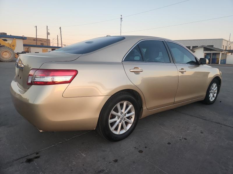 4T4BF3EK1AR003181 - 2010 TOYOTA CAMRY BASE TAN photo 3