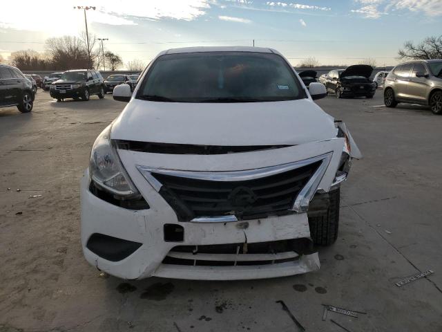 3N1CN7AP0FL940154 - 2015 NISSAN VERSA S WHITE photo 5