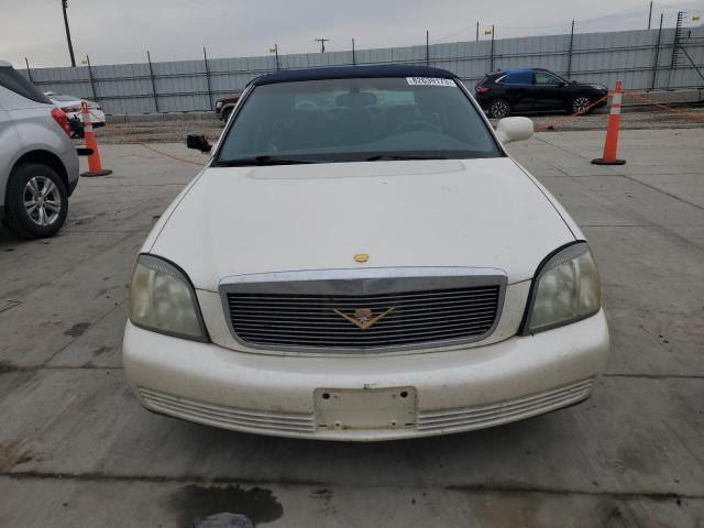 1G6KD54Y23U243366 - 2003 CADILLAC DEVILLE WHITE photo 5