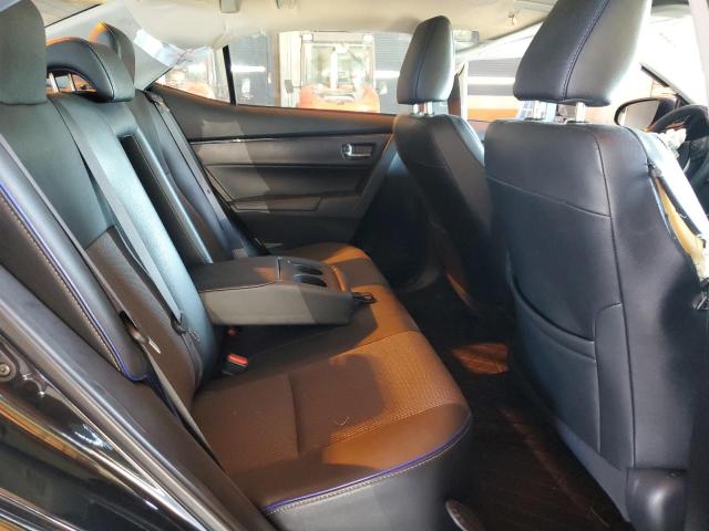 2T1BURHE6JC986045 - 2018 TOYOTA COROLLA L أسود صورة 10